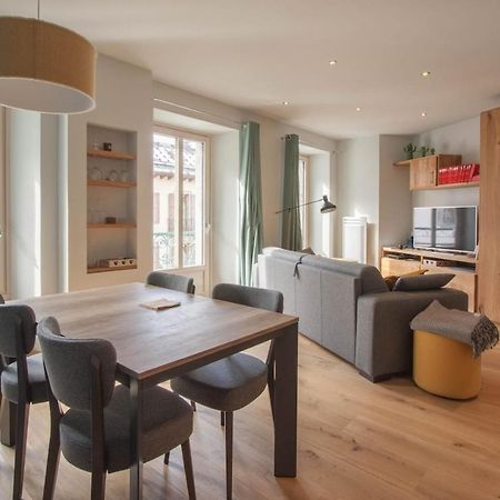Les Aiguilles- Town Centre Luxury 2 Bedroom Apartment Chamonix Eksteriør billede